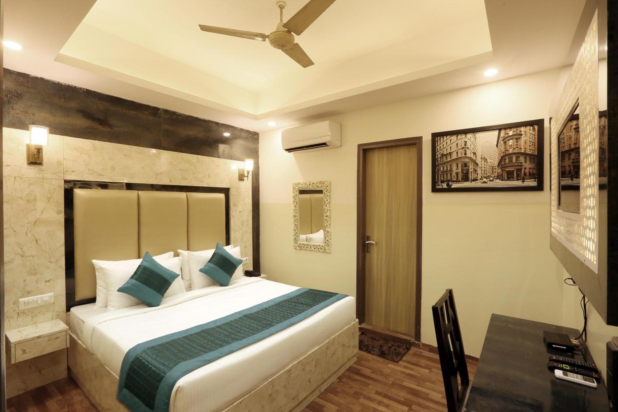 مبيت وإفطار نيودلهي Plazzo Prime Plaza At Delhi Airport المظهر الخارجي الصورة